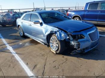  Salvage Chrysler 300c