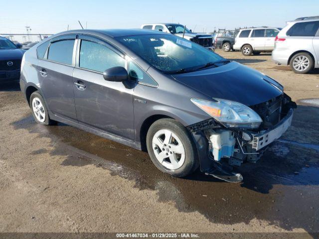  Salvage Toyota Prius