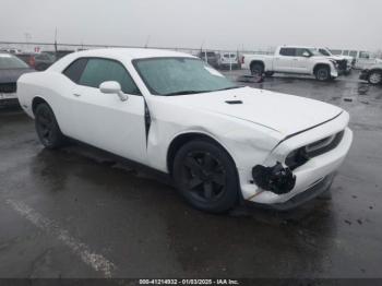  Salvage Dodge Challenger