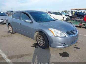  Salvage Nissan Altima