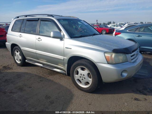  Salvage Toyota Highlander