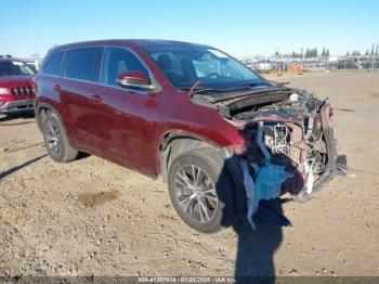  Salvage Toyota Highlander