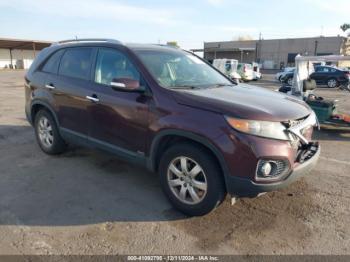  Salvage Kia Sorento