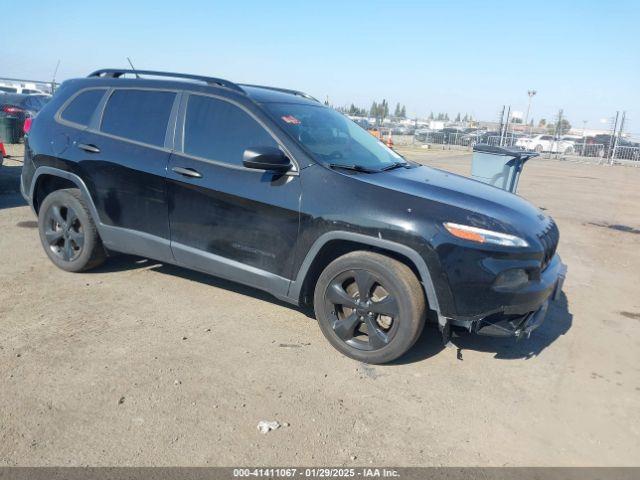  Salvage Jeep Cherokee