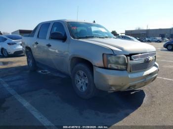  Salvage Chevrolet Avalanche 1500