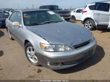  Salvage Lexus Es