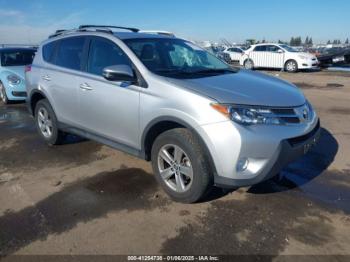  Salvage Toyota RAV4