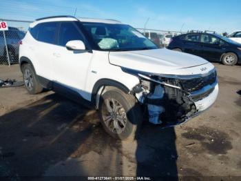  Salvage Kia Seltos