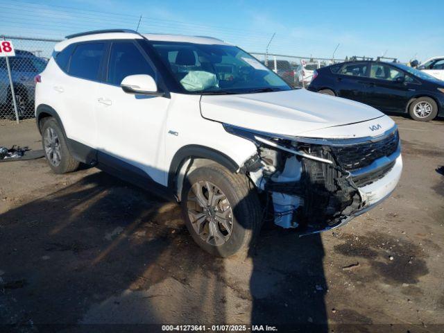  Salvage Kia Seltos