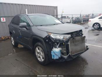  Salvage Toyota RAV4