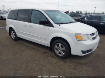  Salvage Dodge Grand Caravan