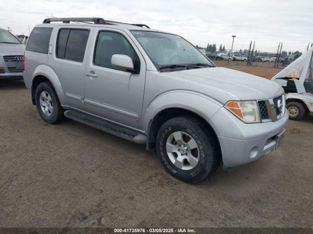  Salvage Nissan Pathfinder