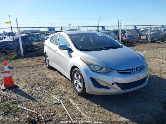  Salvage Hyundai ELANTRA