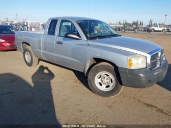  Salvage Dodge Dakota