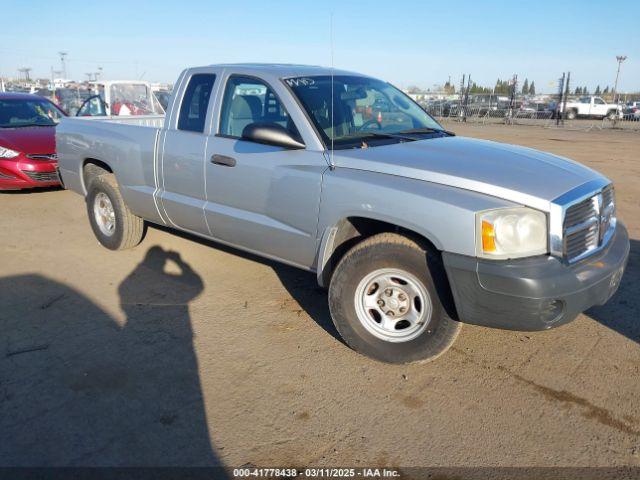  Salvage Dodge Dakota