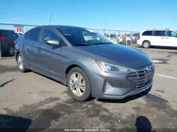  Salvage Hyundai ELANTRA