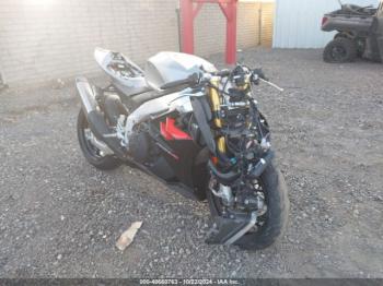  Salvage Aprilia Rsv4