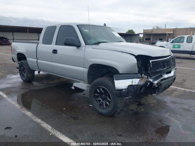  Salvage Chevrolet Silverado 1500