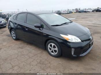  Salvage Toyota Prius