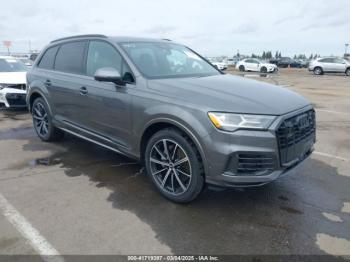  Salvage Audi Q7