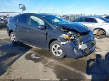  Salvage Toyota Prius