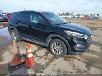  Salvage Hyundai TUCSON