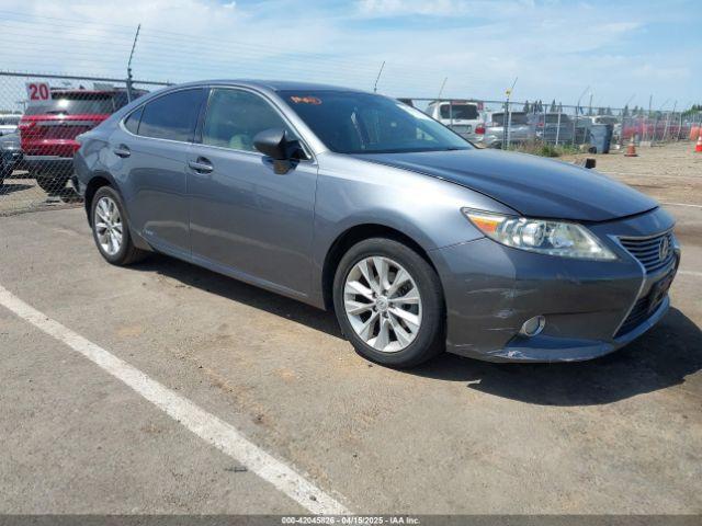  Salvage Lexus Es