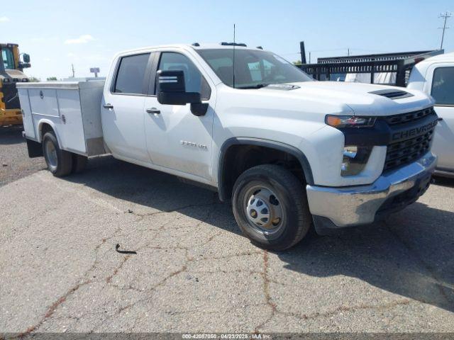  Salvage Chevrolet Silverado 3500