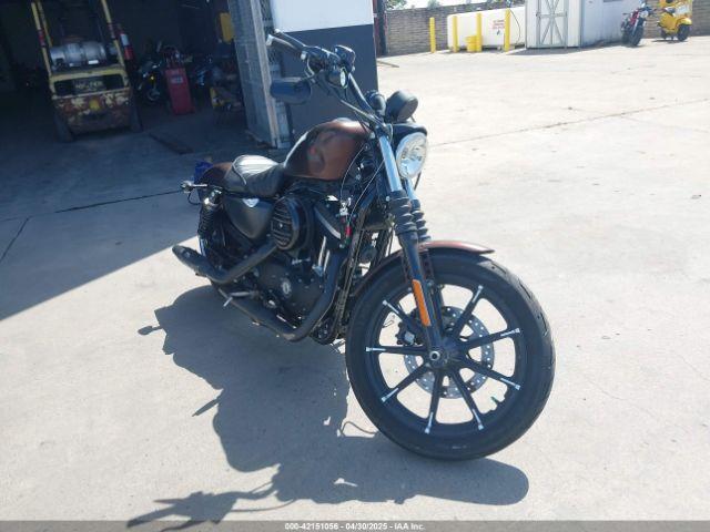  Salvage Harley-Davidson Xl883