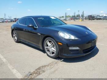  Salvage Porsche Panamera
