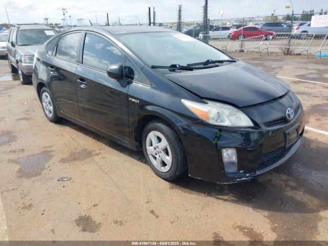  Salvage Toyota Prius