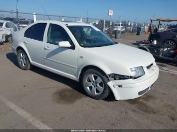 Salvage Volkswagen Jetta