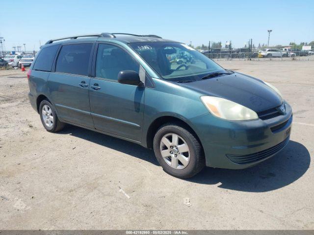  Salvage Toyota Sienna
