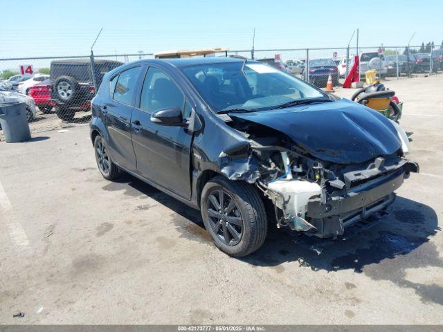  Salvage Toyota Prius c