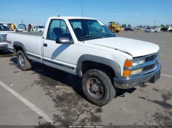  Salvage Chevrolet Gmt
