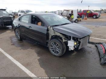  Salvage Kia Forte