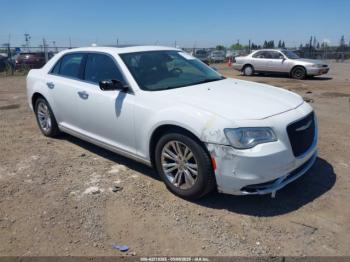  Salvage Chrysler 300c