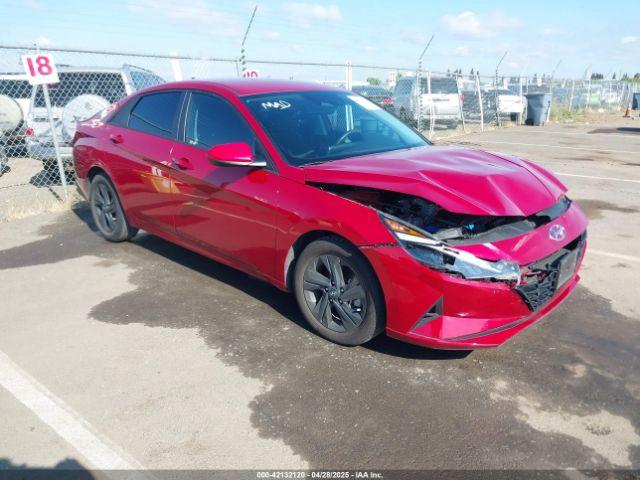  Salvage Hyundai ELANTRA