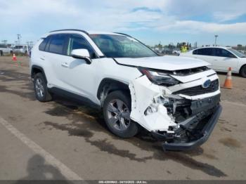  Salvage Toyota RAV4