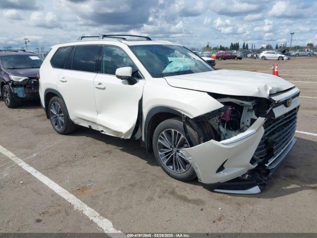  Salvage Toyota Grand Highlander