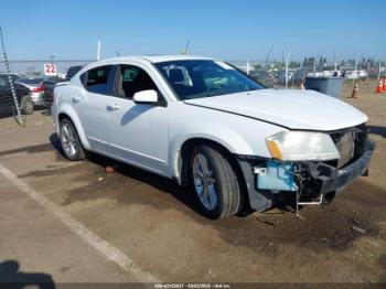  Salvage Dodge Avenger
