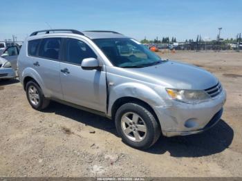  Salvage Mitsubishi Outlander