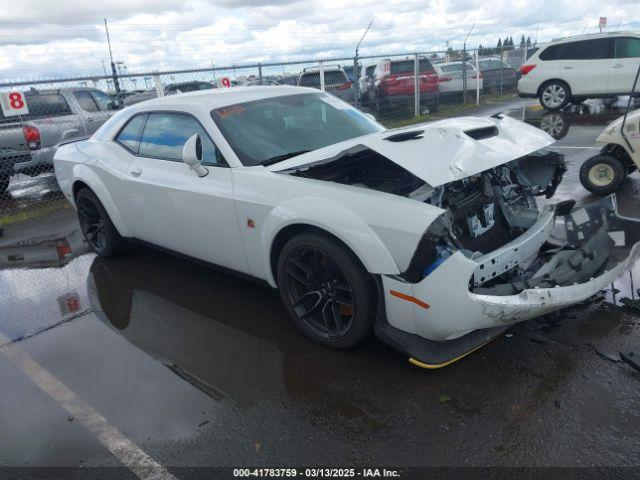  Salvage Dodge Challenger