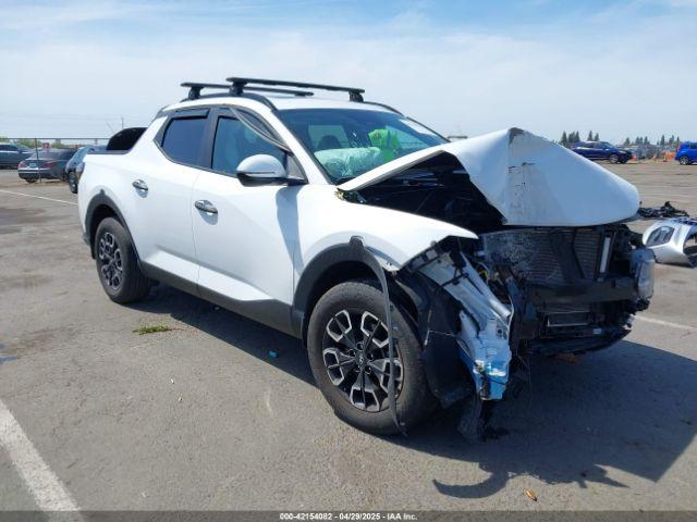  Salvage Hyundai SANTA CRUZ