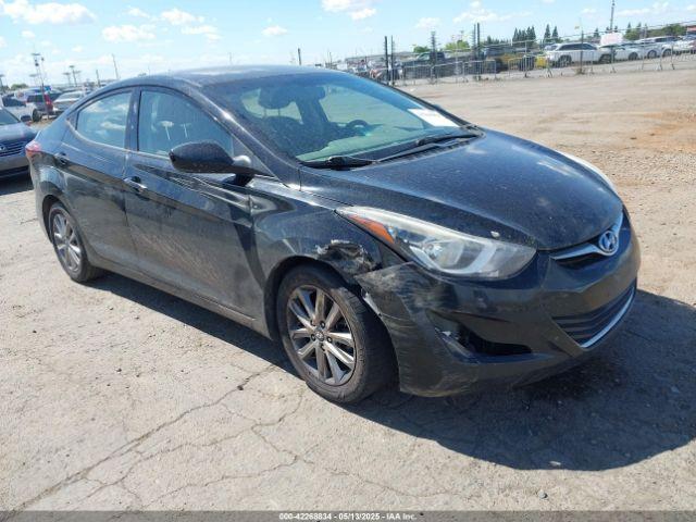  Salvage Hyundai ELANTRA