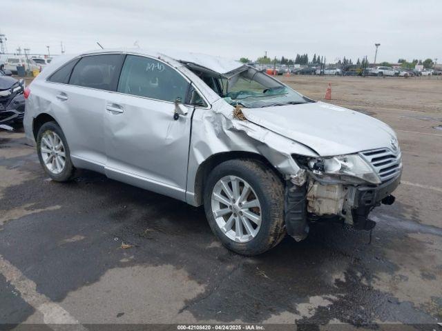  Salvage Toyota Venza