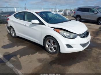  Salvage Hyundai ELANTRA