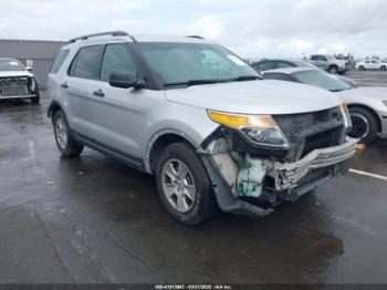  Salvage Ford Explorer