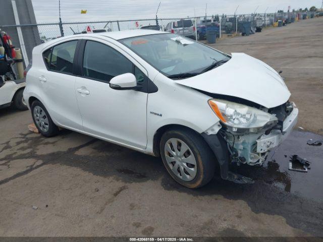  Salvage Toyota Prius c