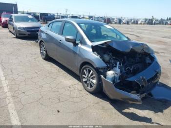  Salvage Nissan Versa